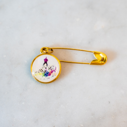 Épingle dorée en acier inoxydable avec la médaille de la Madonuccia