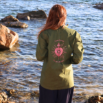 Bleu de Chine corse kaki Core Francu floqué en paillettes roses