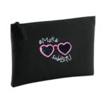 Pochette brodée Amore Subitu noire avec motif lunettes en forme de cœur et message humoristique