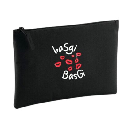 Pochette brodée Basgi Basgi noire avec broderie lèvres rouges et message humoristique